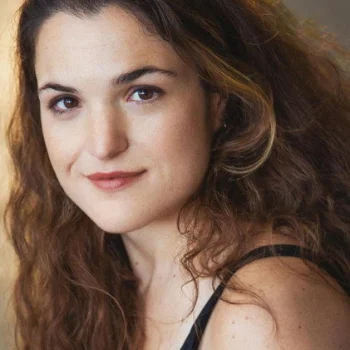 Adela Leiro