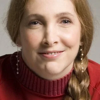 Adriana Falcão