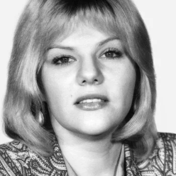 Александра Захарова