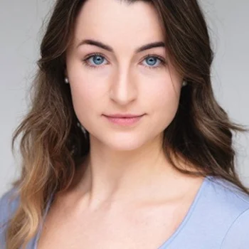 Alexandra DeCaluwe