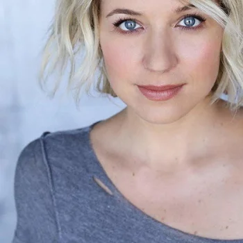 Alyssa Suede