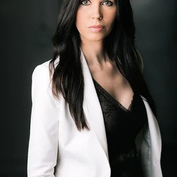 Amanda May