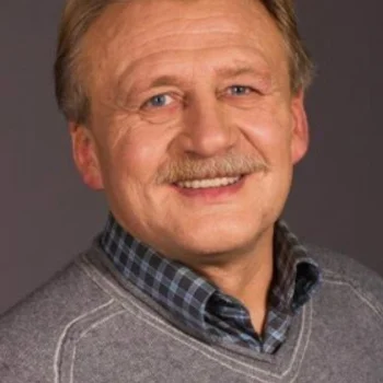 Анатолий Гурьев