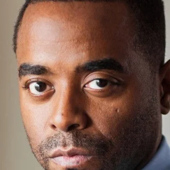 Ayinde Howell