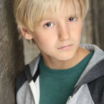 Bradley Bundlie