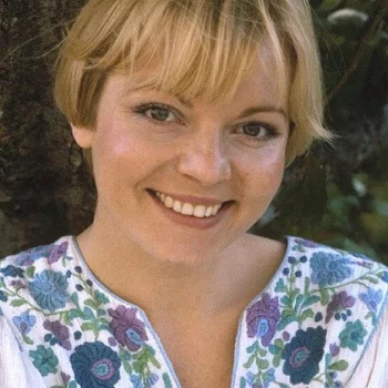 Cheryl Hall