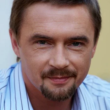 Дмитрий Комов