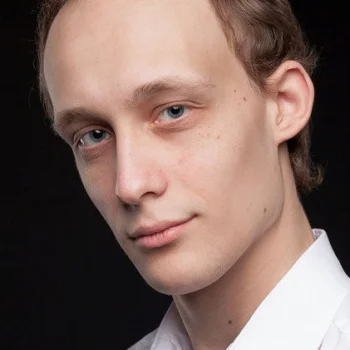 Дмитро Коршак