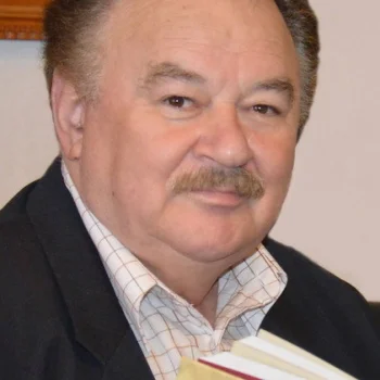 Ефим Кациров