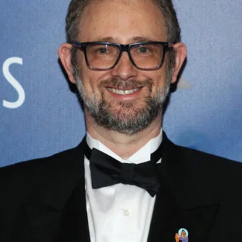 Elijah Aron