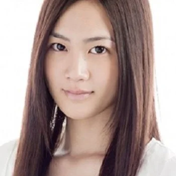 Ena Koshino