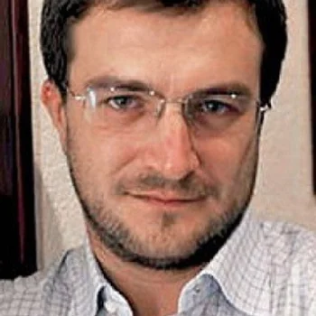 Илья Неретин