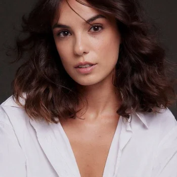 Lara Véliz