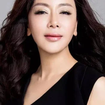 Lijun Tang