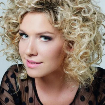 Magdalena Wróbel
