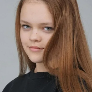Nora-Mia Pai