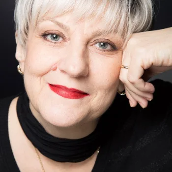 Oana Ștefănescu