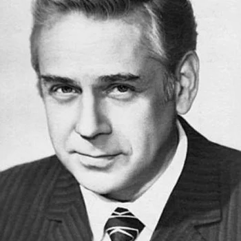 Павел Махотин