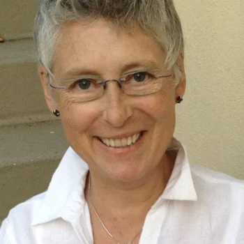 Sarah Pia Anderson