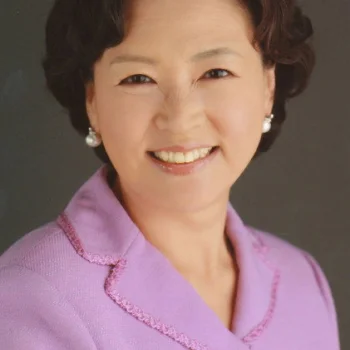 Shin Yoon-suk
