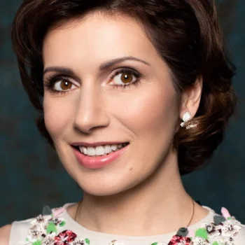 Светлана Зейналова