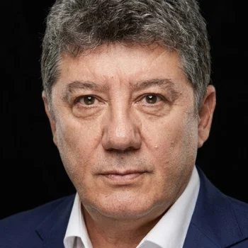 Tarık Ünlüoğlu