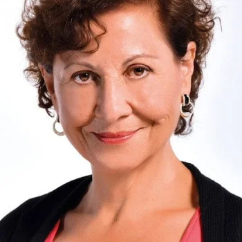 Teresita Reyes