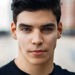Aaron Domínguez