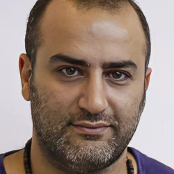 میثاق زارع