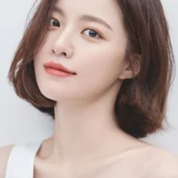 Bae Yoon-kyung