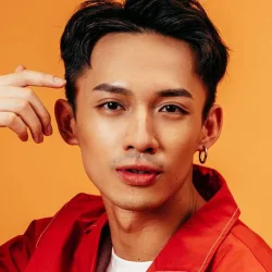 Aaron Hong