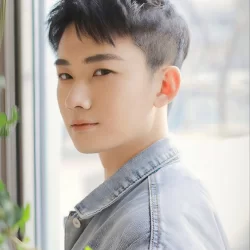 Haowei Yu