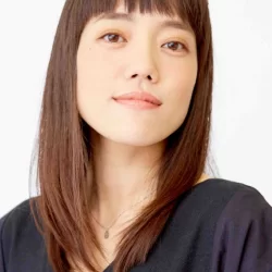 土屋咲登子