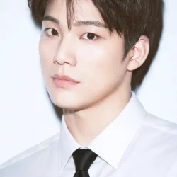 Shin Hyeon-woo