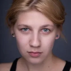 Агата Ларіонова