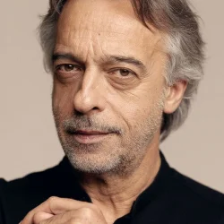 Agustín Ustárroz