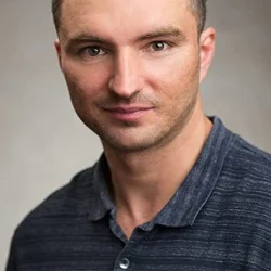 Алекс Богомолов