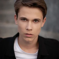 Александр Алексеев