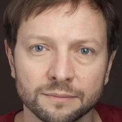 Александр Бобров