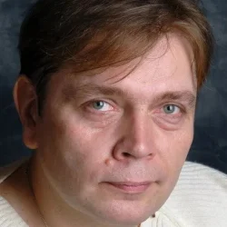 Александр Бобровский