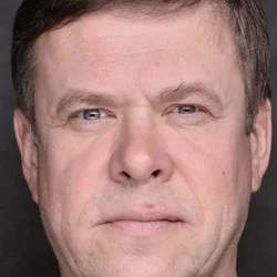 Александр Карамнов