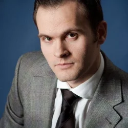 Александр Лобанов