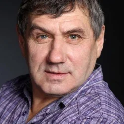 Александр Никольский