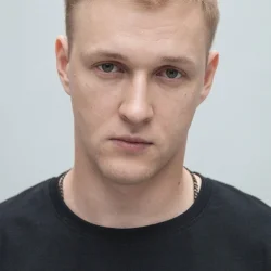 Алексей Красноцветов