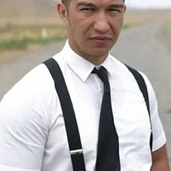 Али Кхан