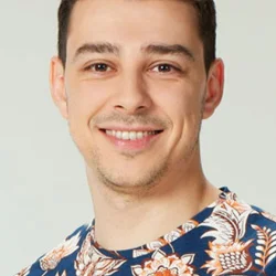 Alihan Aracı