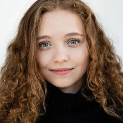 Алина Болознева