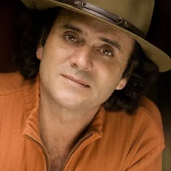 Almir Sater