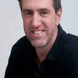 Alon Neuman