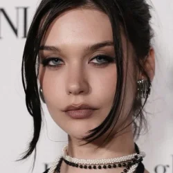 Amanda Steele